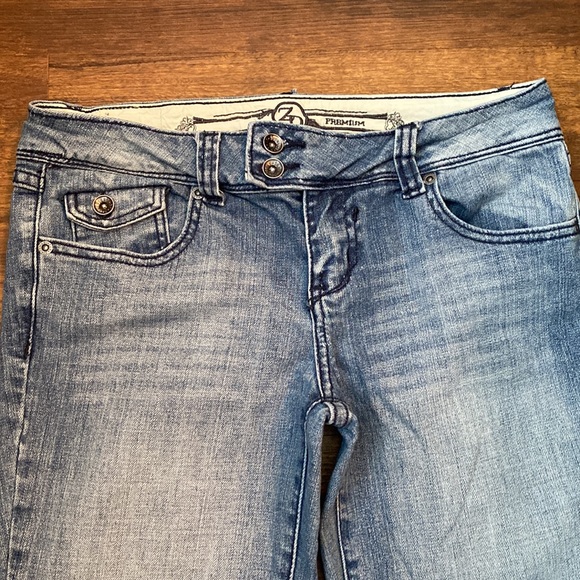 ZD Premium Jeans - Picture 5 of 9